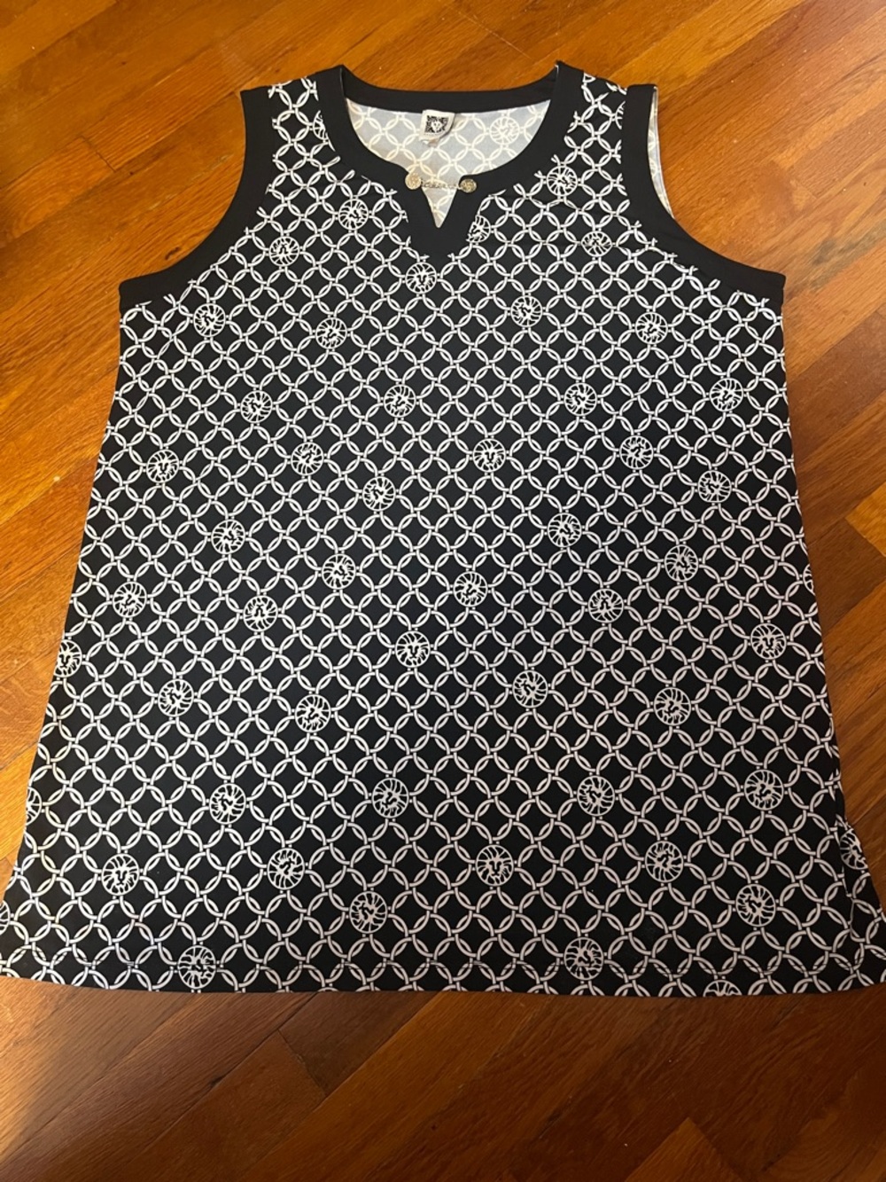 Anne Klein Black & White Geometric Sleeveless Tank 2x